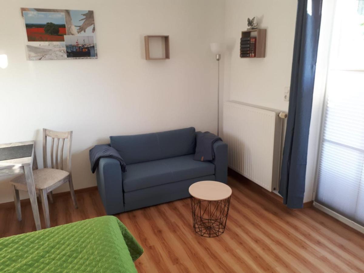 Ferienwohnungen Rügen-Glück Lohme Exterior foto